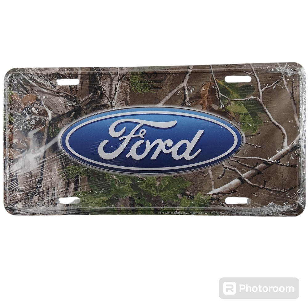Ford RealTree Camo License Plate Metal Embossed Hunting Truck Gift Man Cave Sign